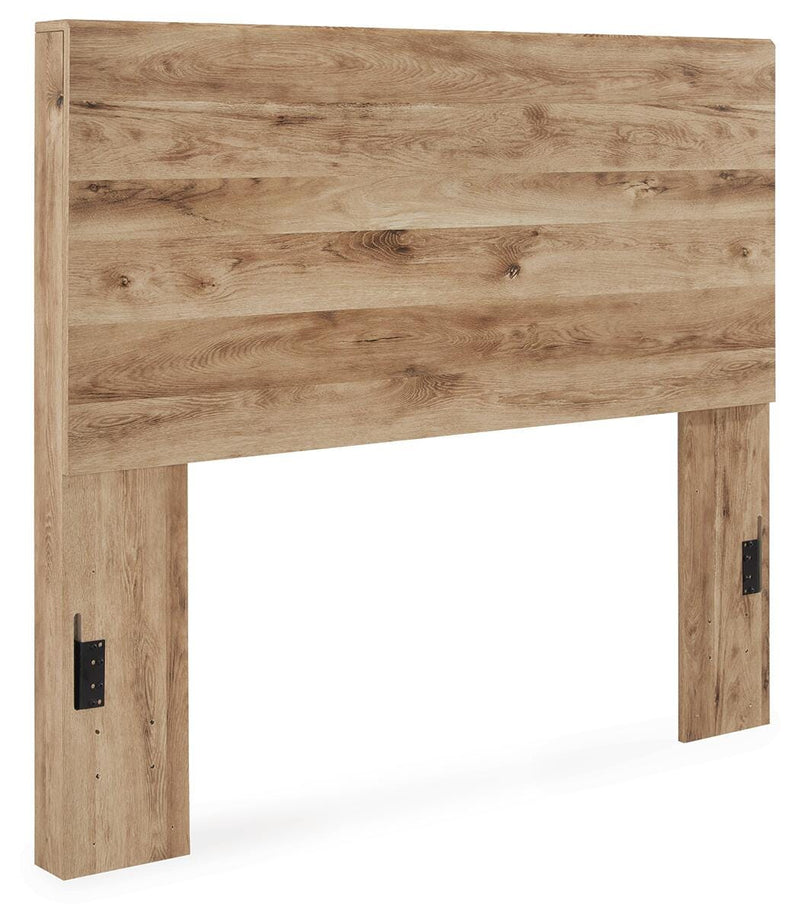 Hyanna Bedroom Sets