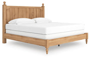 Galletyn Panel Bed