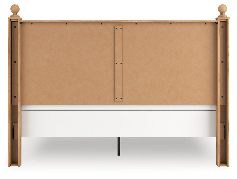 Galletyn Panel Bed