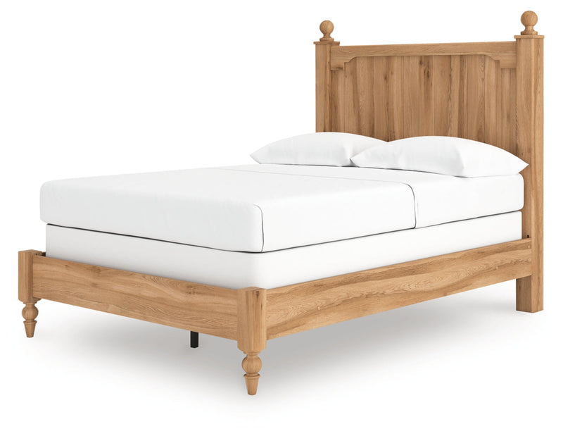 Galletyn Panel Bed