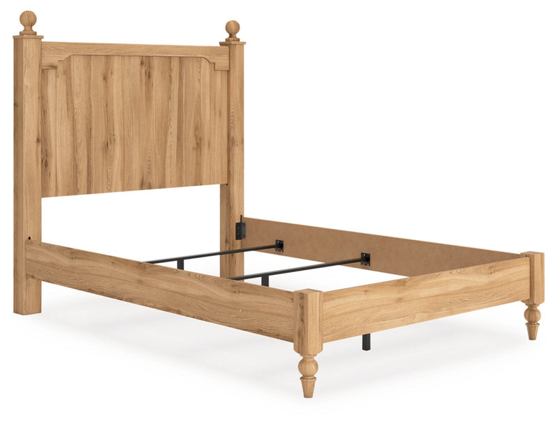 Galletyn Panel Bed