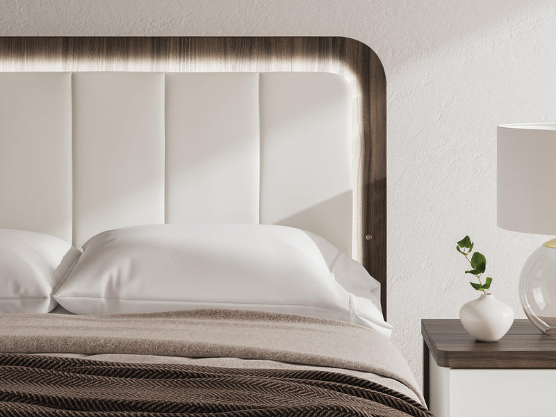 Mazilar Upholstered Bed