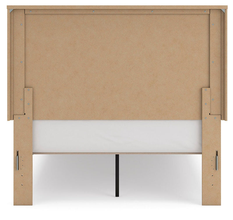 Dovander Panel Platform Bed