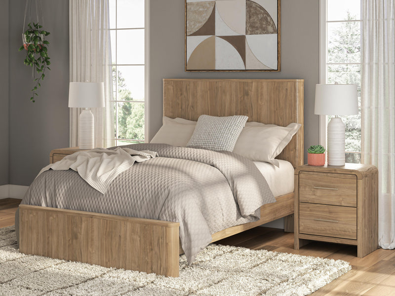 Dovander Panel Platform Bed