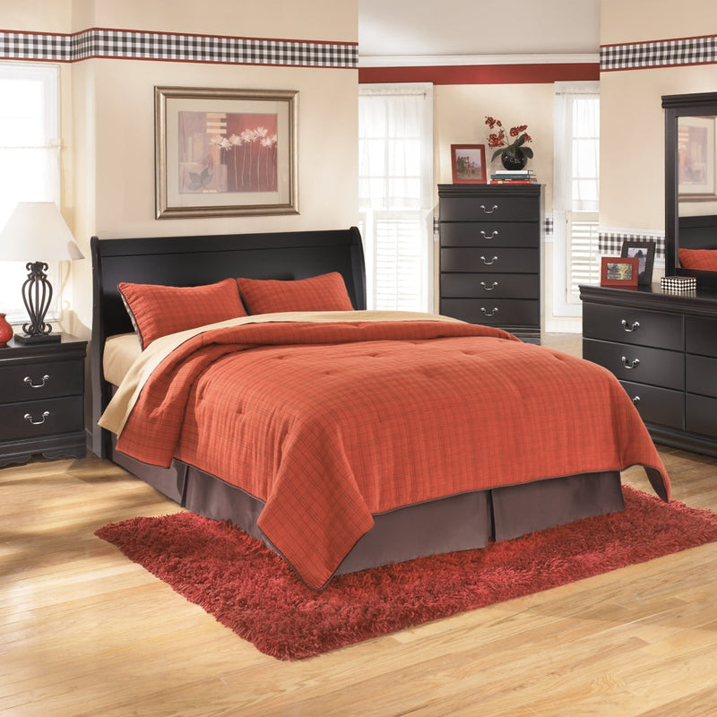 Huey Vineyard Sleigh Bed, Dresser, Mirror, Chest & Nightstand, Bedroom Set