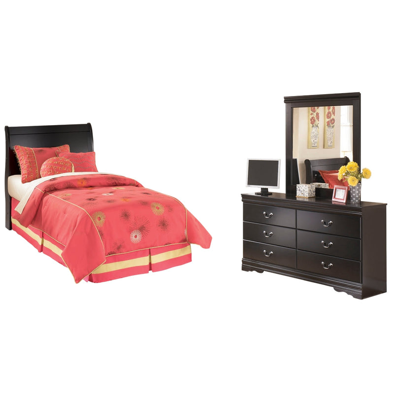 Huey Vineyard Sleigh Bed, Dresser, Mirror, Chest & Nightstand, Bedroom Set