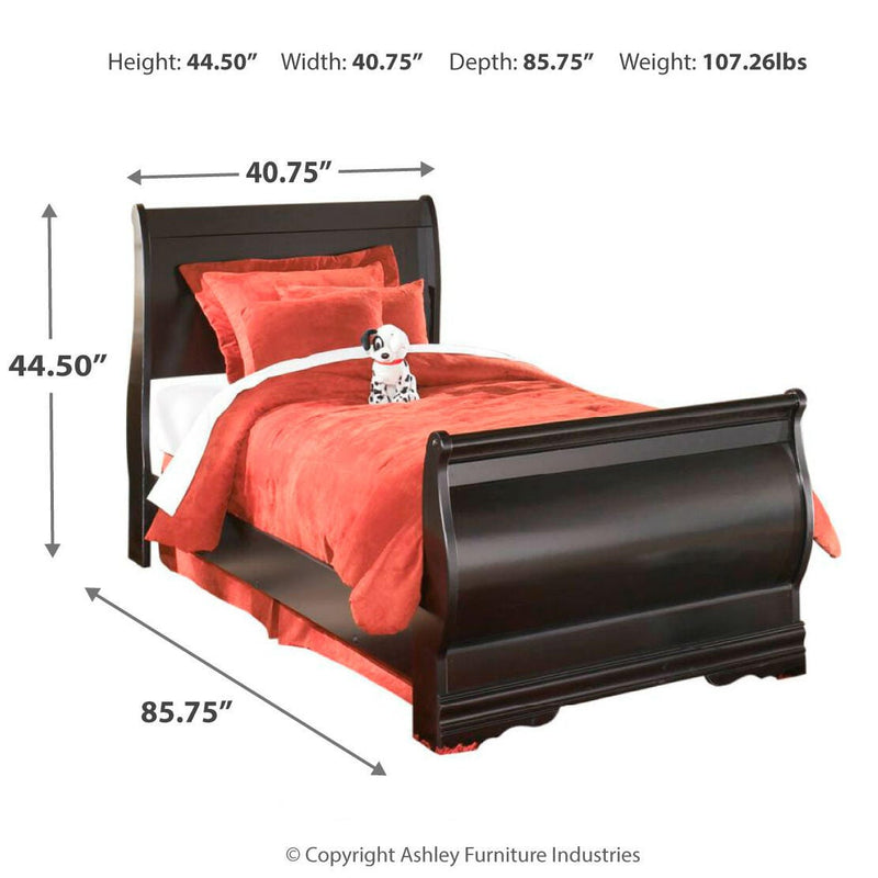 Huey Vineyard Sleigh Bed