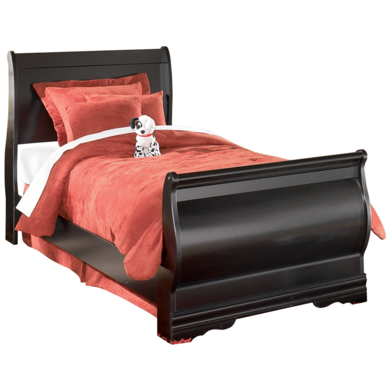 Huey Vineyard Sleigh Bed