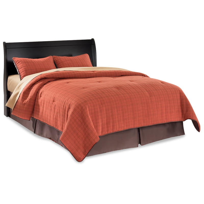 Huey Vineyard Sleigh Bed, Dresser, Mirror, Chest & Nightstand, Bedroom Set
