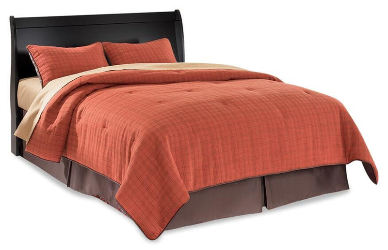 Huey Vineyard Bedroom Sets