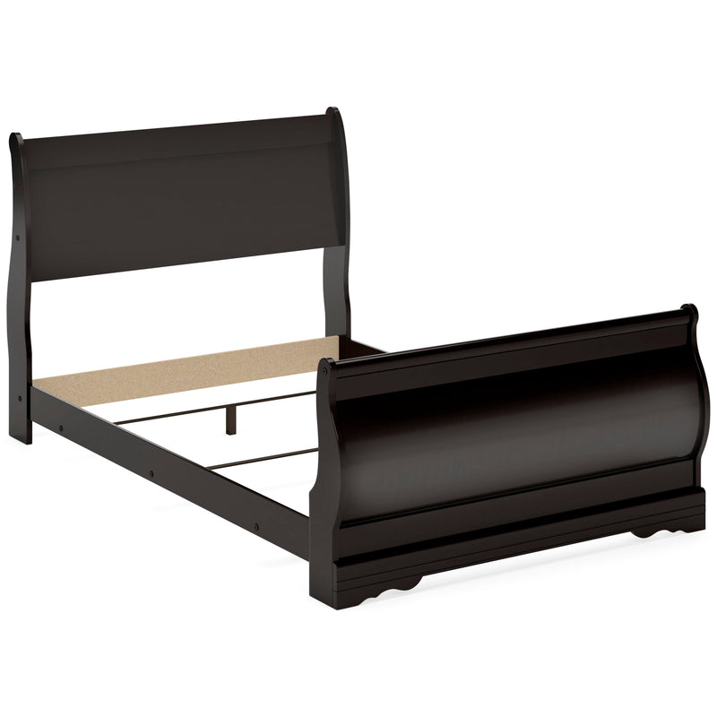 Huey Vineyard Sleigh Bed