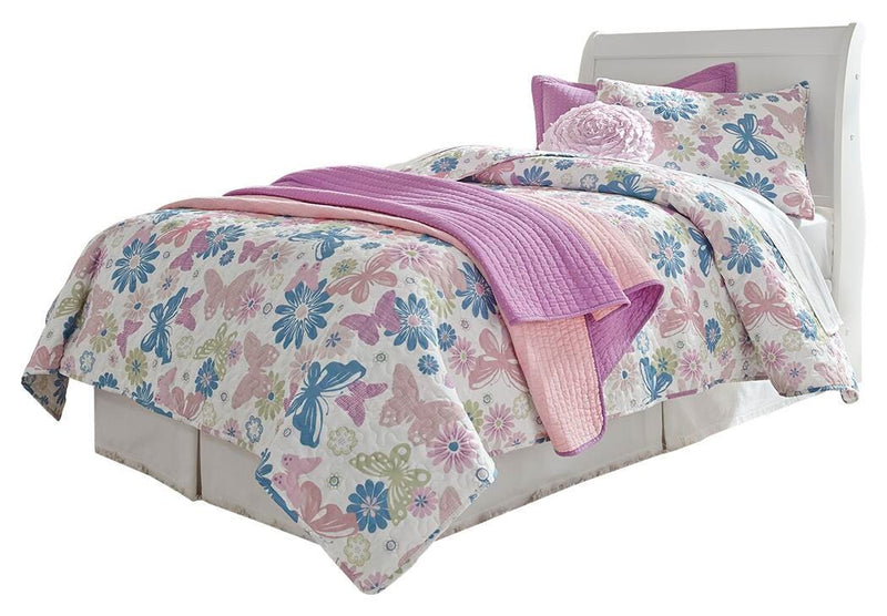 Anarasia Bedroom Sets