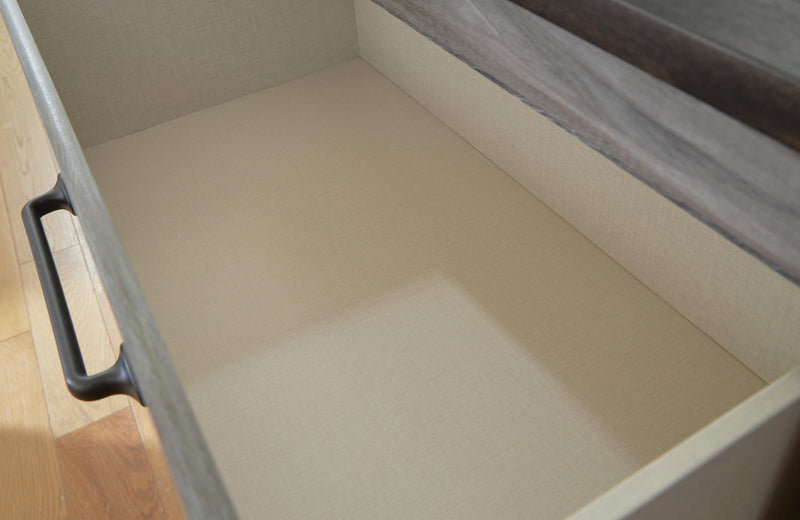 Bronyan Bedroom Sets
