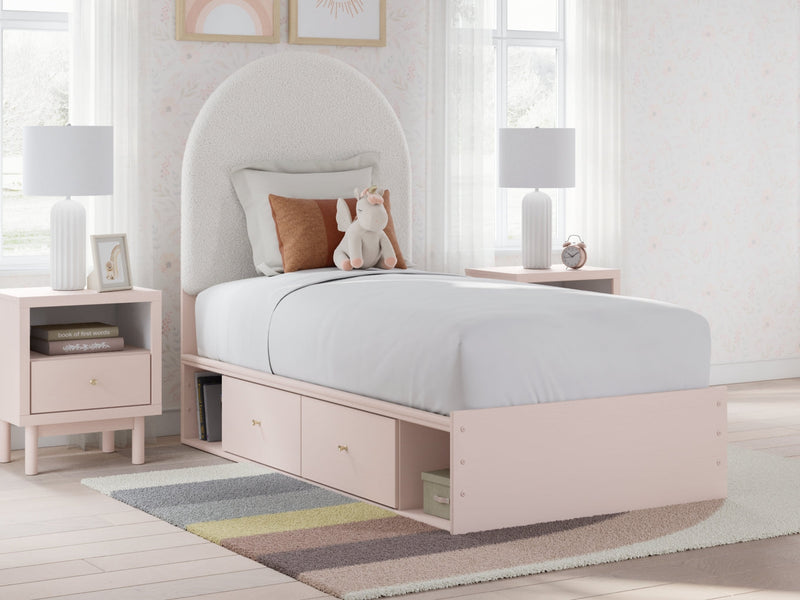 Wistenpine Upholstered Panel Bed