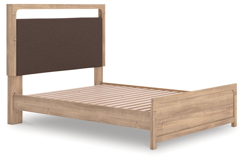 Hollymount Upholstered Bed