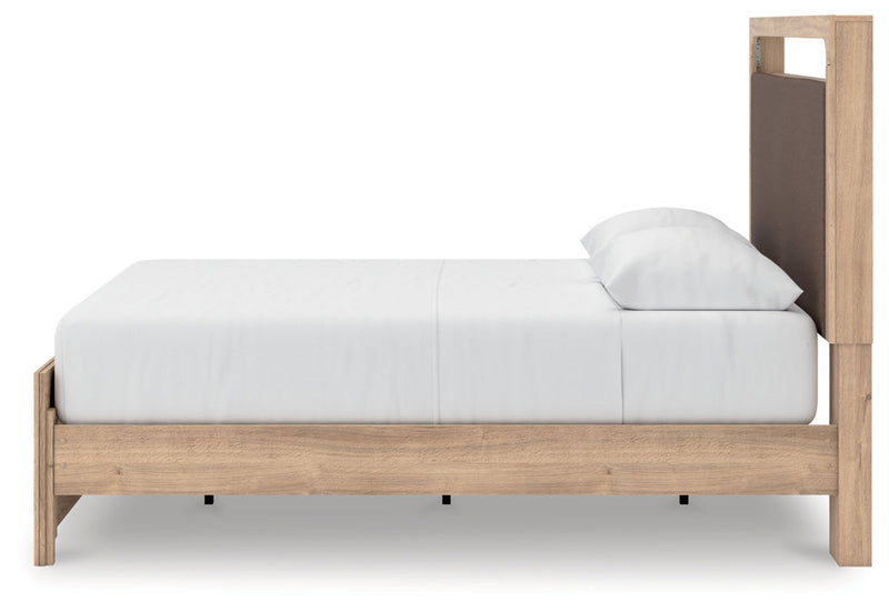 Hollymount Upholstered Bed