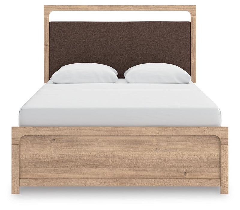 Kinlanni Bedroom Sets