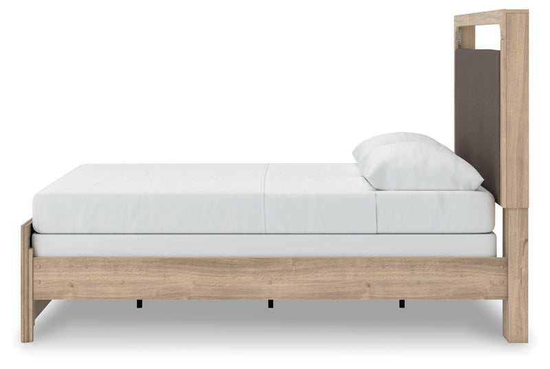 Hollymount Upholstered Bed