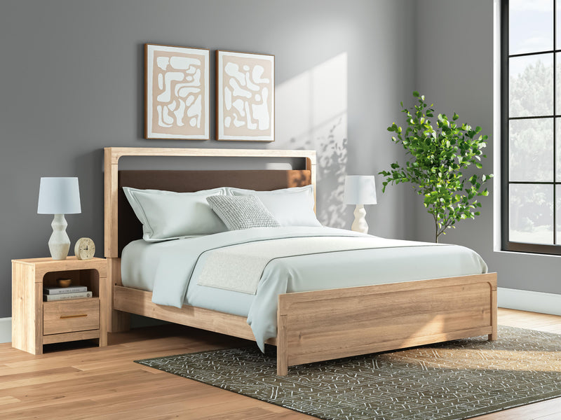 Kinlanni Bedroom Sets