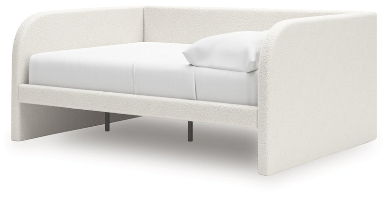 Shapella Upholstered Bed