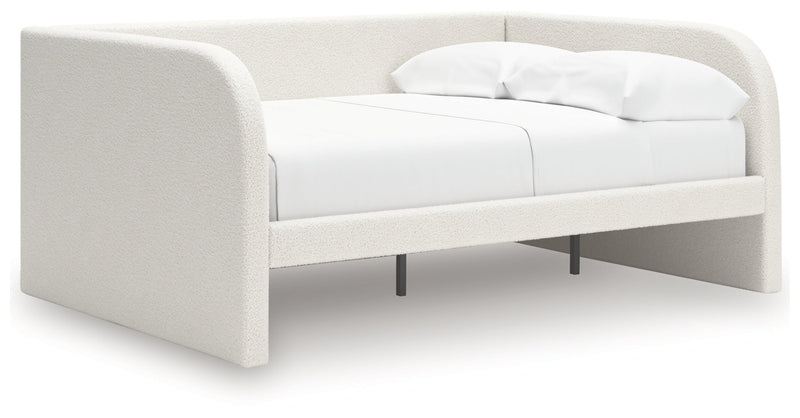 Shapella Upholstered Bed
