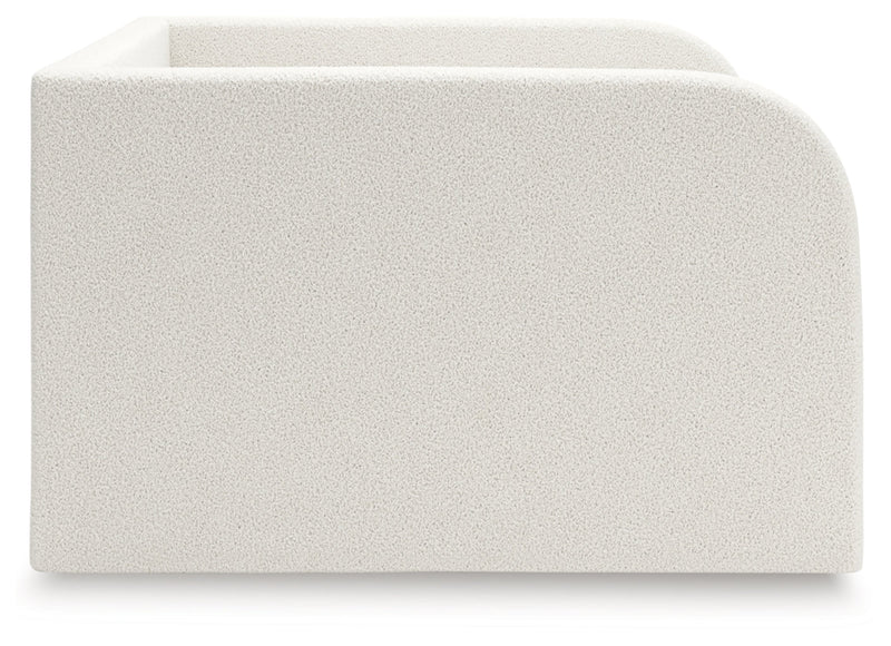Shapella Upholstered Bed