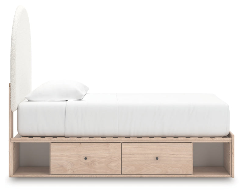 Shapella Upholstered Bed