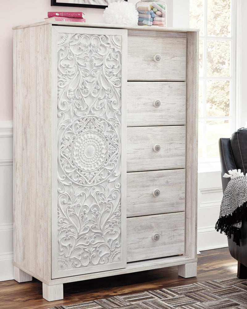 Paxberry Bedroom Sets