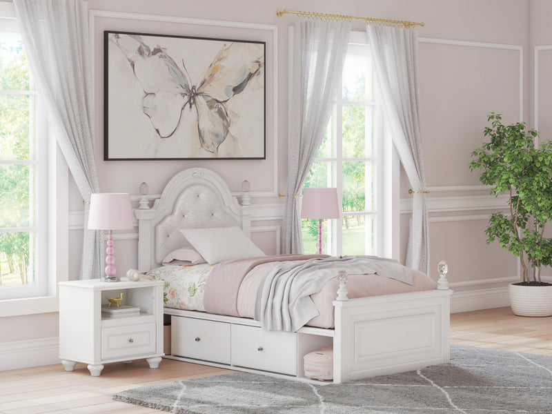Maylilly Beds