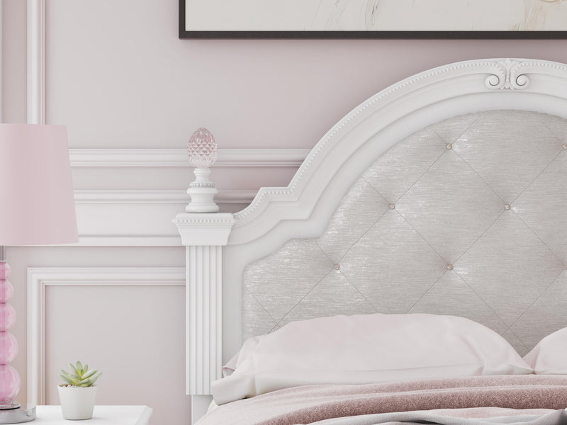 Maylilly Beds