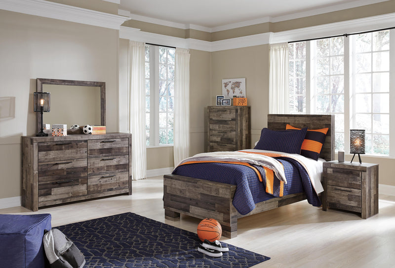 Derekson Bedroom Sets