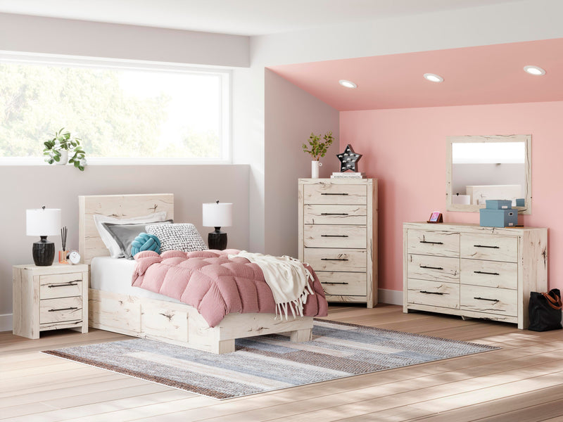 Lawroy Panel Bed