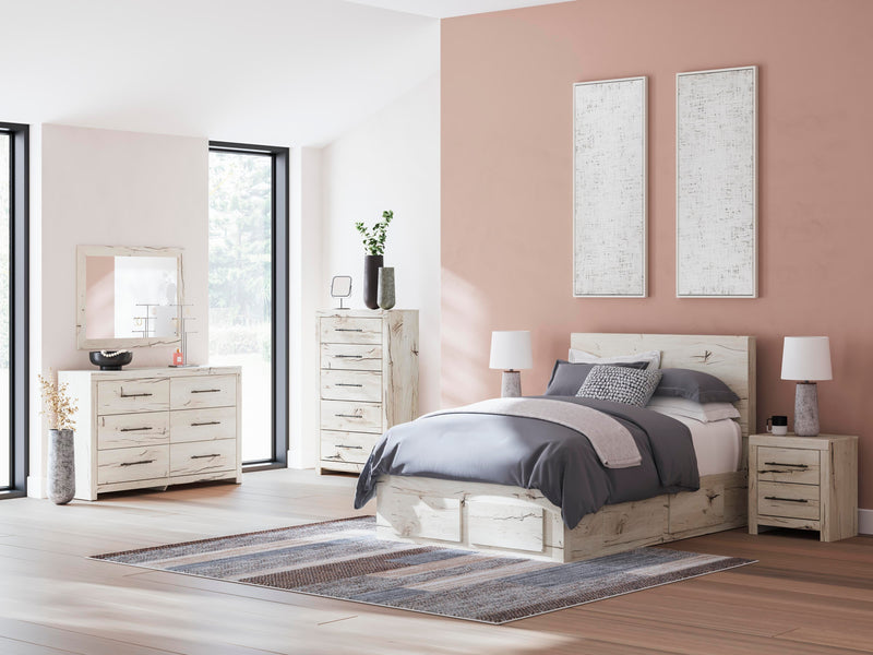 Lawroy Panel Bed