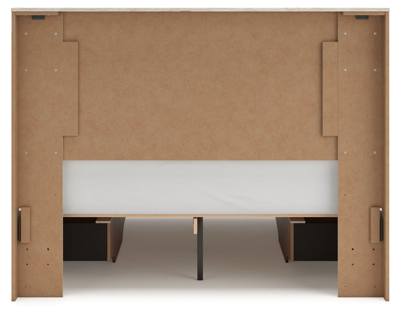Lawroy Panel Bed