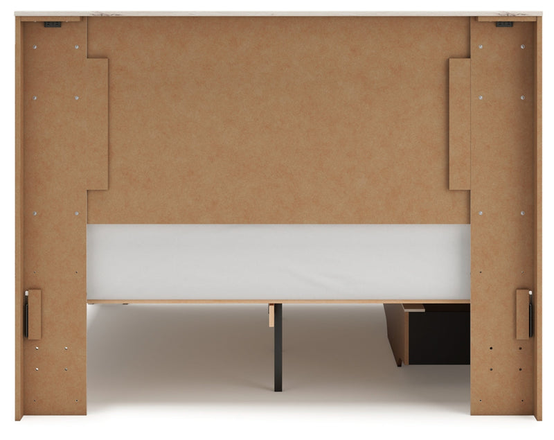 Lawroy Panel Bed