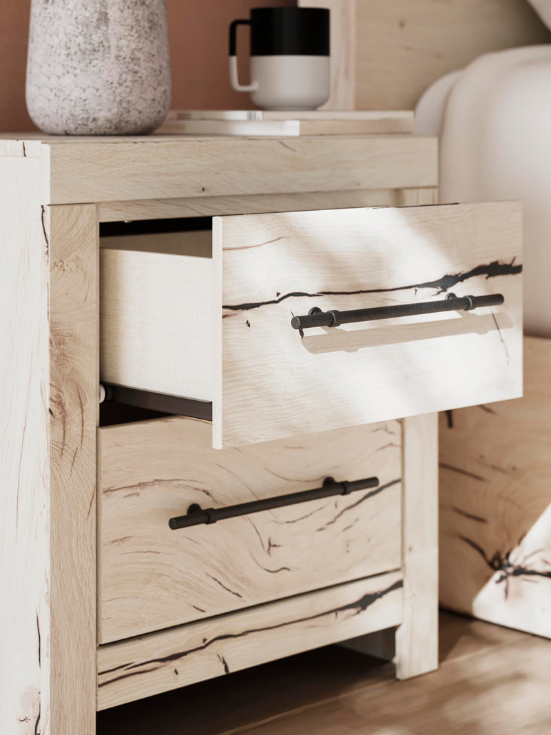 Lawroy Bedroom Sets