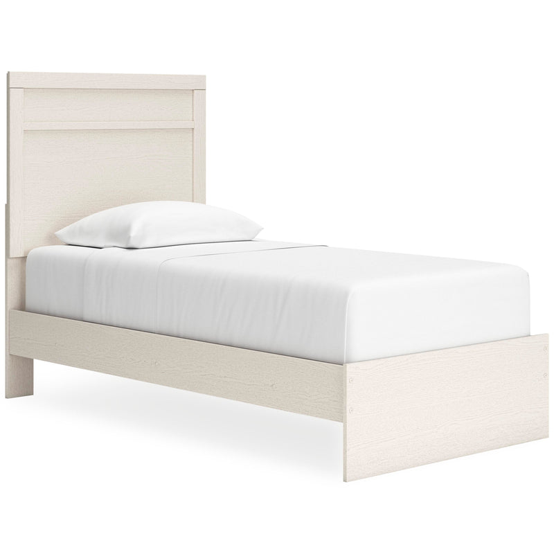Stelsie Bedroom Sets