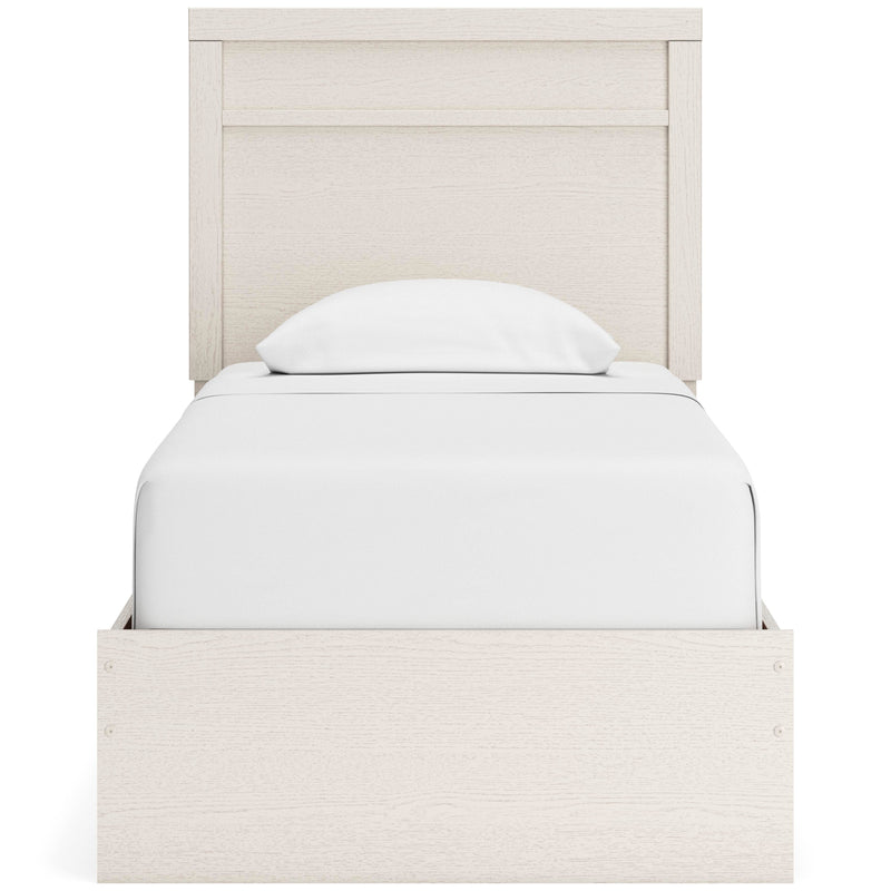 Stelsie Bedroom Sets