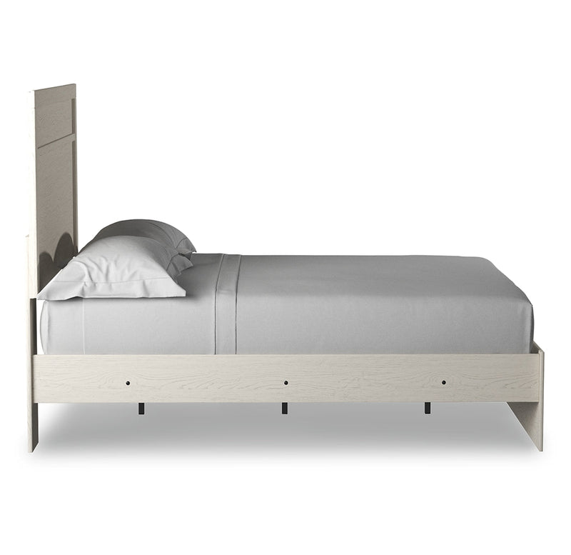 Stelsie Panel Bed