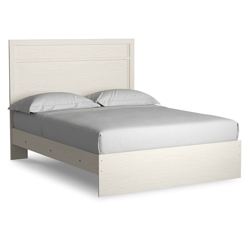 Stelsie Panel Bed