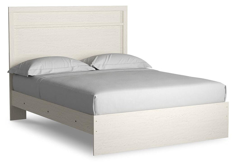 Stelsie Bedroom Sets
