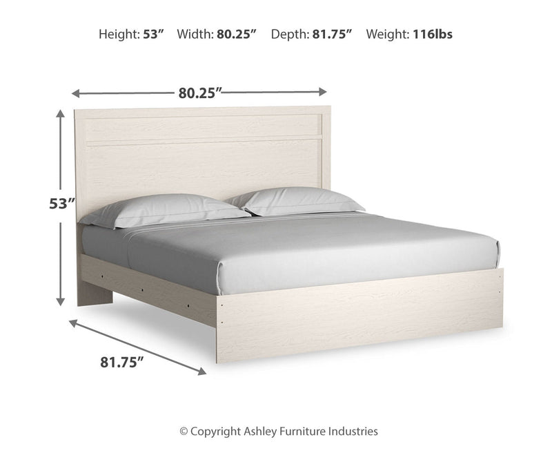 Stelsie Panel Bed