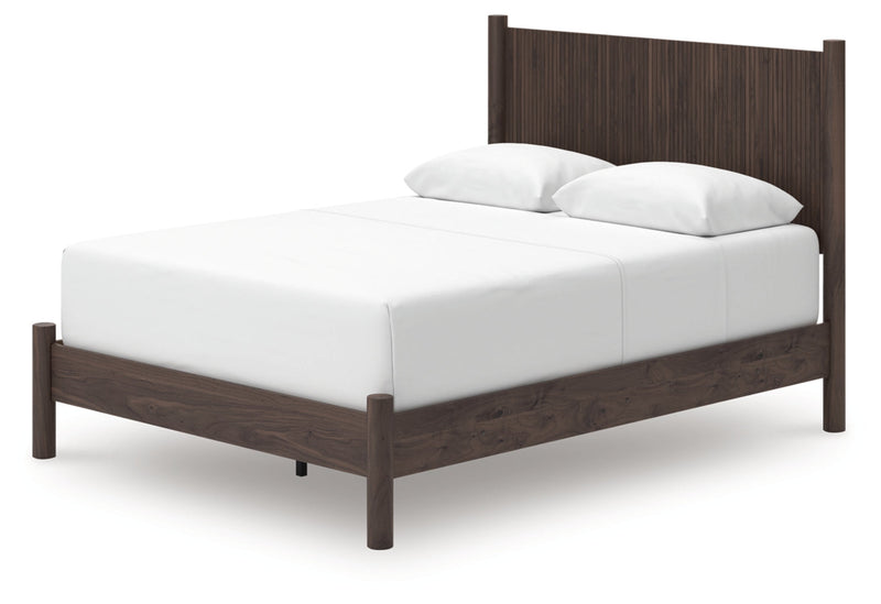 Cadmori Panel Bed