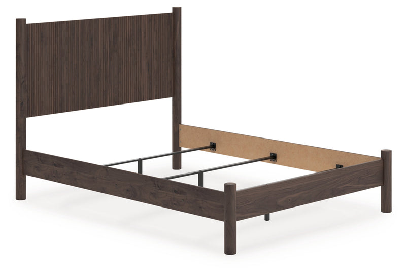 Cadmori Panel Bed