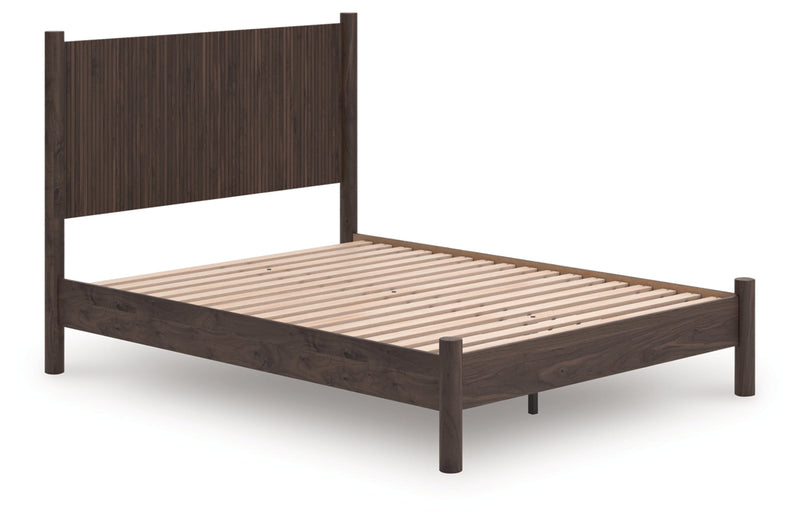 Cadmori Panel Bed