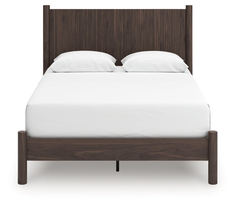 Cadmori Panel Bed