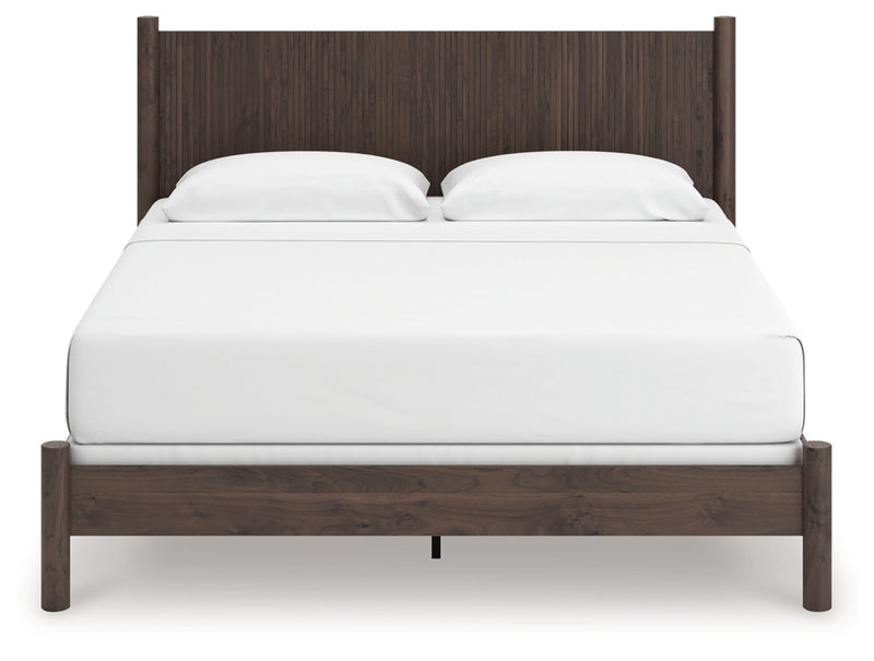 Cadmori Panel Bed