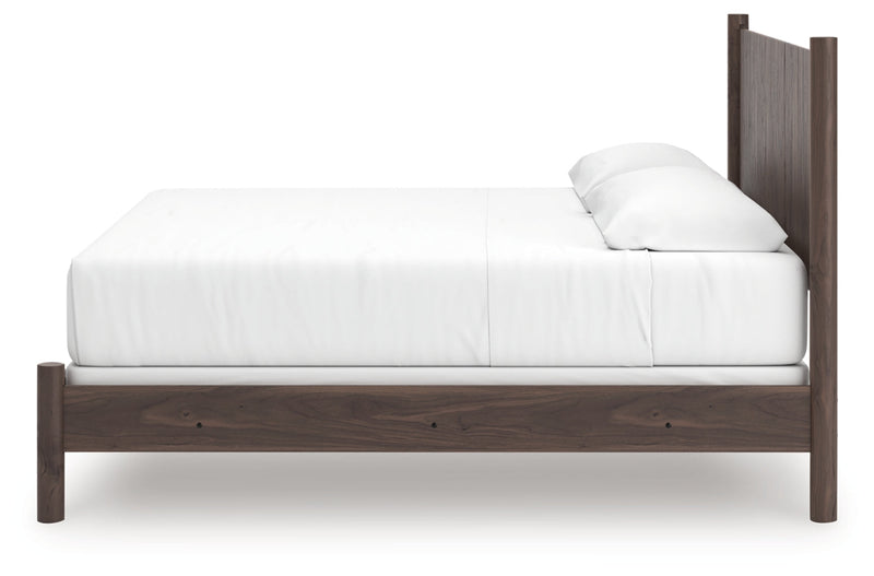 Cadmori Panel Bed