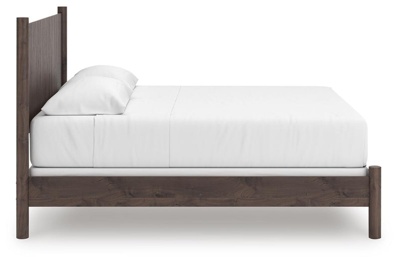Pamytta Bedroom Sets