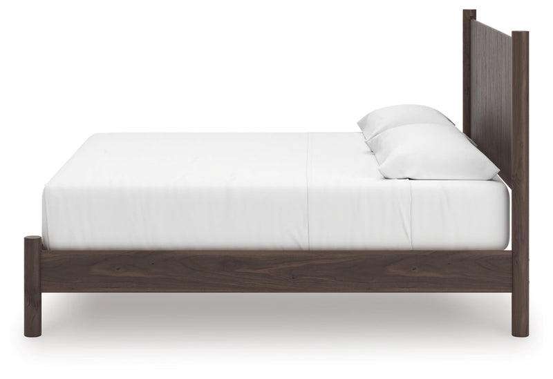 Cadmori Panel Bed